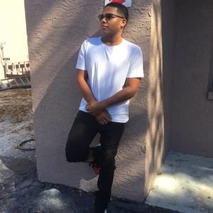 Meet your Posher, Jay